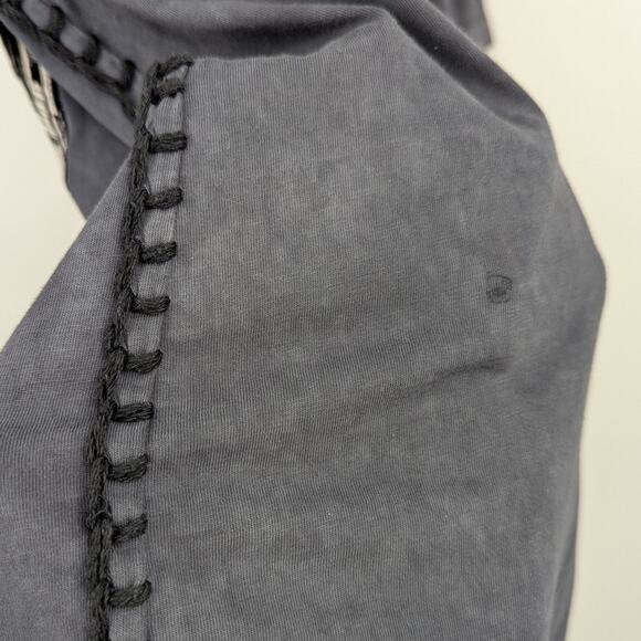 VTG Raw State Premium Gray Cross Graphic Tee Medium Distressed Gothic Edgy Style - Picture 3 of 7